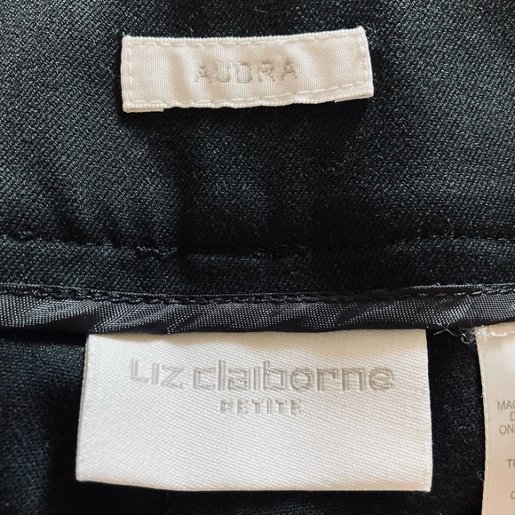 LIZ CLAIBORNE Petite - Black Pants - Size 10-12 - Picture 3 of 6
